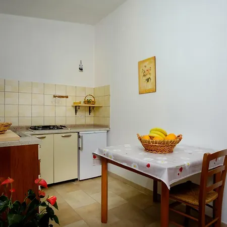 Casa Museddu 펜션 *