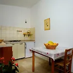 Casa Museddu 펜션 *